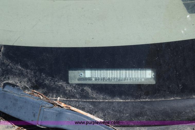 image for item K7255 2000 Chevrolet Cavalier