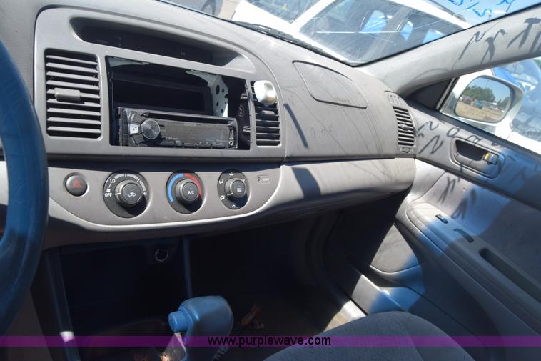 image for item K7257 2003 Toyota Camry