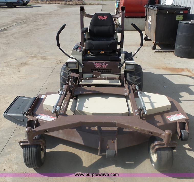 image for item AL9147 2010 Grasshopper 722D lawn mower