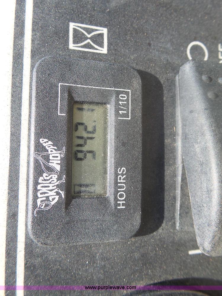 image for item AL9147 2010 Grasshopper 722D lawn mower