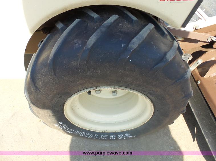 image for item AL9147 2010 Grasshopper 722D lawn mower