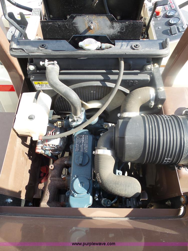 image for item AL9147 2010 Grasshopper 722D lawn mower