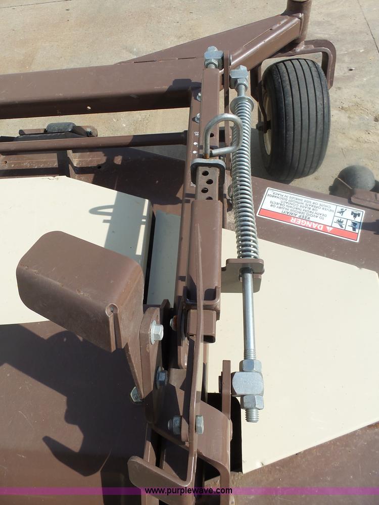 image for item AL9147 2010 Grasshopper 722D lawn mower