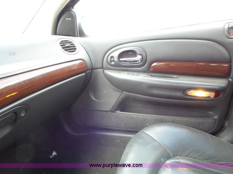 image for item AL9166 1999 Chrysler 300M