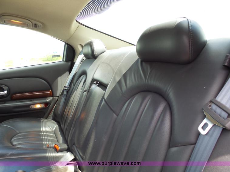 image for item AL9166 1999 Chrysler 300M