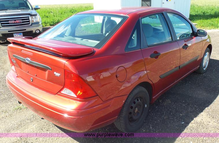 image for item AL9170 2001 Ford Focus