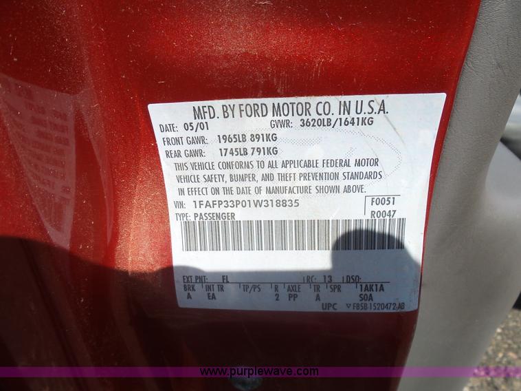 image for item AL9170 2001 Ford Focus