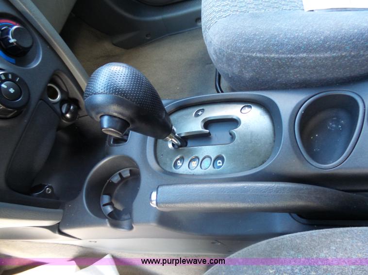 image for item AL9171 2002 Hyundai Santa Fe SUV