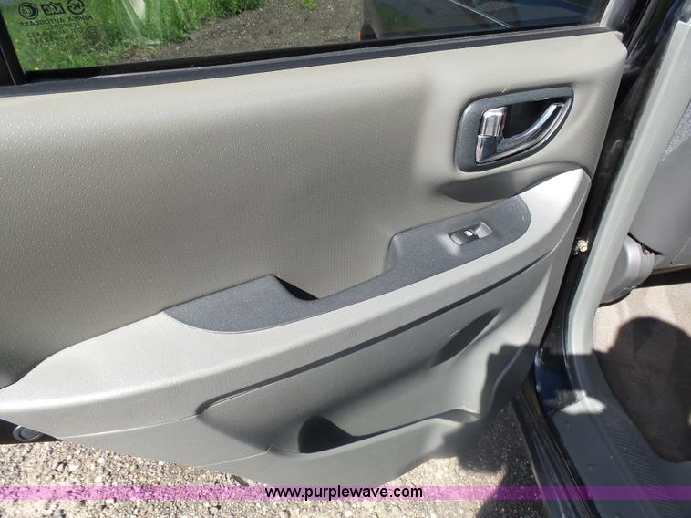 image for item AL9171 2002 Hyundai Santa Fe SUV