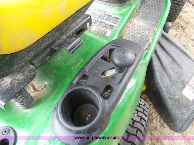 image for item AP9738 John Deere D105 lawn mower