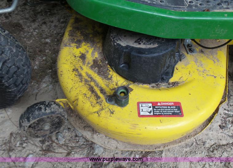 image for item AP9738 John Deere D105 lawn mower