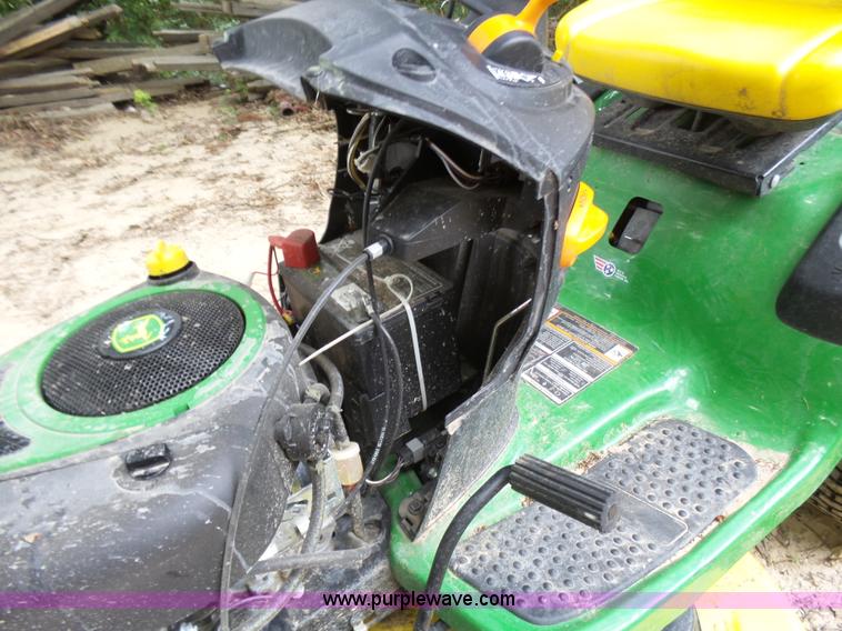 image for item AP9738 John Deere D105 lawn mower