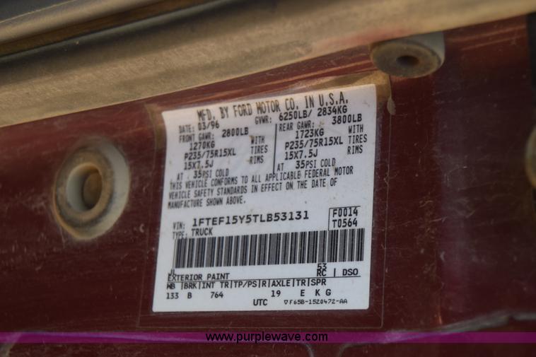 image for item AR9521 1996 Ford F150 pickup truck