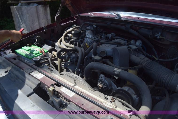 image for item AR9521 1996 Ford F150 pickup truck