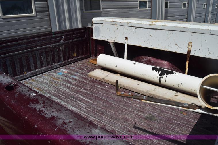 image for item AR9521 1996 Ford F150 pickup truck