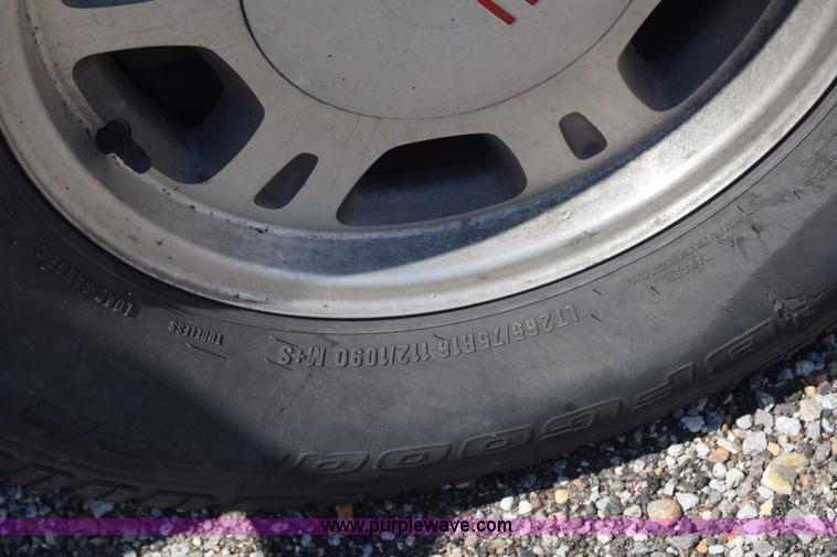 image for item AR9524 2005 Chevrolet Tahoe SUV