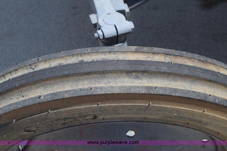 image for item AR9525 1950 Harvey Ferguson tractor