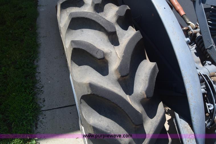 image for item AR9525 1950 Harvey Ferguson tractor