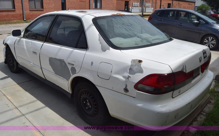 image for item AR9526 2002 Honda Accord