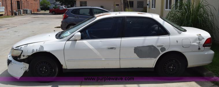 image for item AR9526 2002 Honda Accord