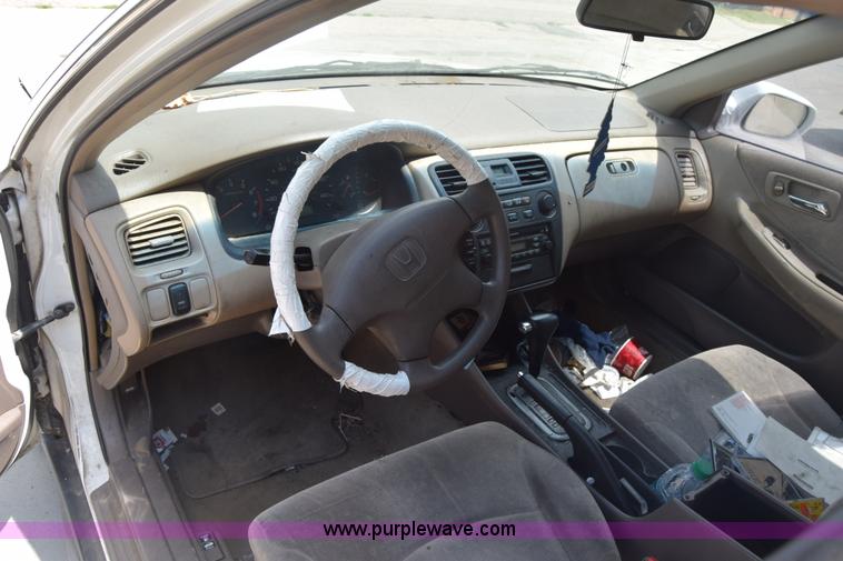 image for item AR9526 2002 Honda Accord