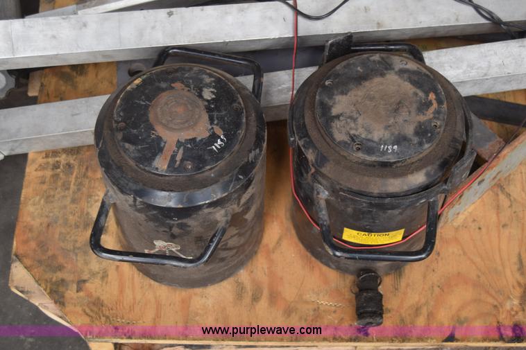 image for item AR9535 Bee-line calibration/alignment equipment