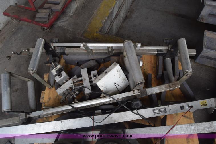 image for item AR9535 Bee-line calibration/alignment equipment