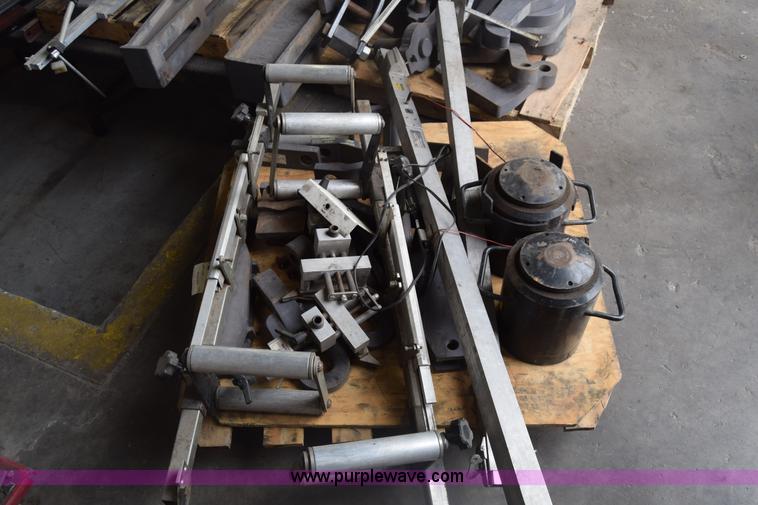 image for item AR9535 Bee-line calibration/alignment equipment