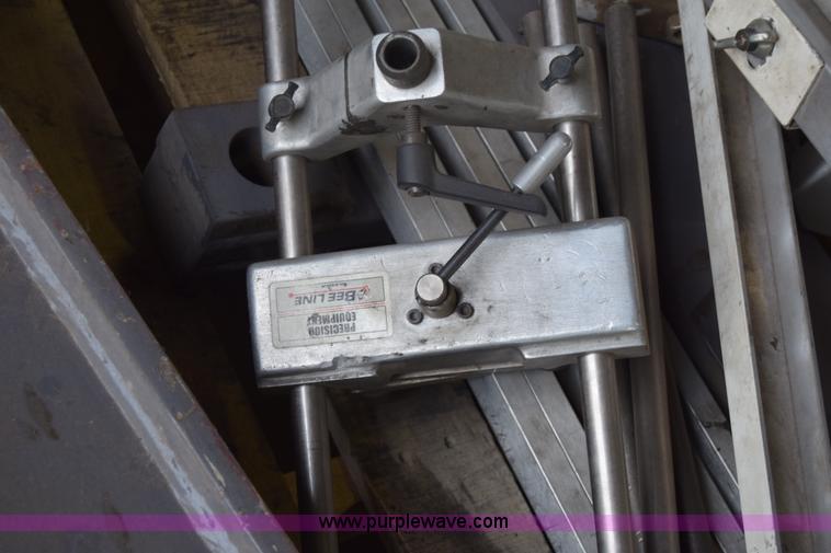 image for item AR9535 Bee-line calibration/alignment equipment