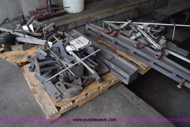 image for item AR9535 Bee-line calibration/alignment equipment