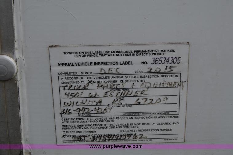 image for item AR9543 2004 GMC Savana G3500 Cargo box truck