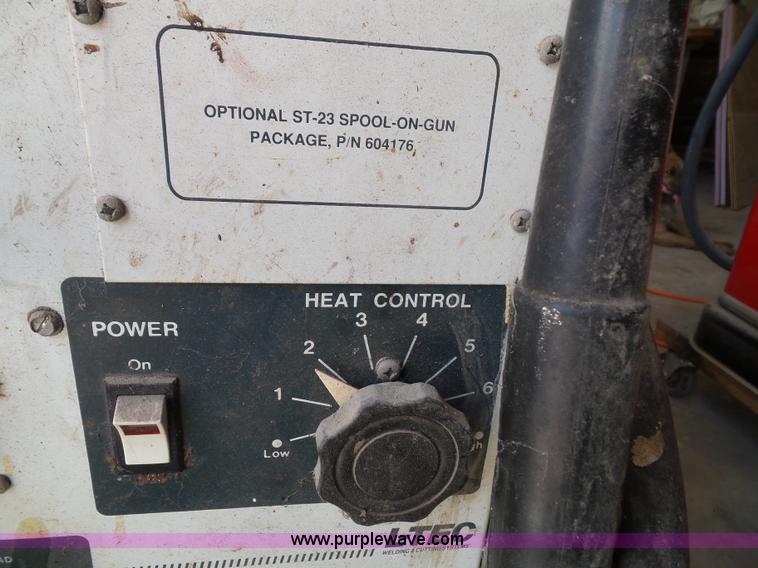 image for item BG9412 L-Tec 225 wire feed welder