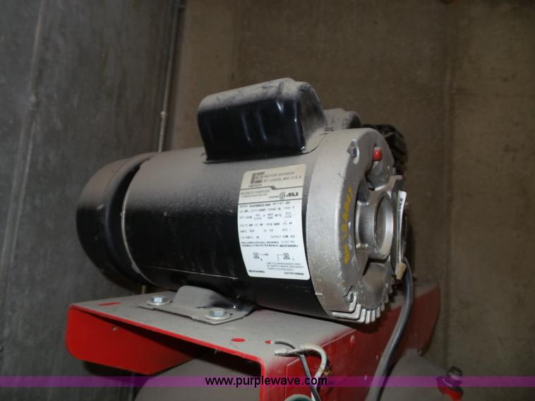 image for item BG9428 Husky Pro VT631402AJ air compressor