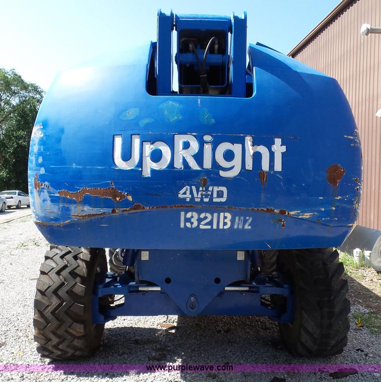 image for item BG9473 1999 Up Right SB60 boom lift