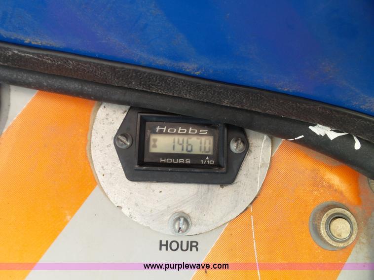 image for item BG9473 1999 Up Right SB60 boom lift