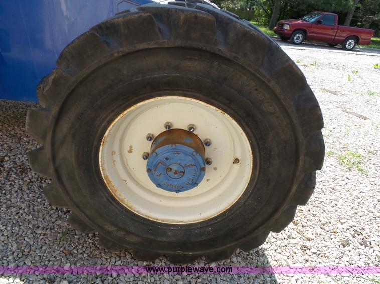 image for item BG9473 1999 Up Right SB60 boom lift