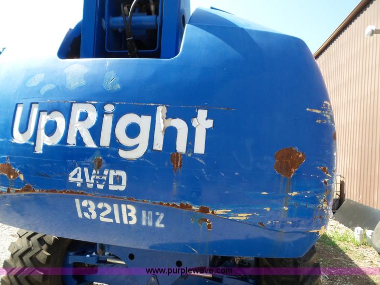 image for item BG9473 1999 Up Right SB60 boom lift