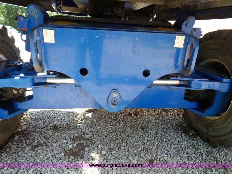 image for item BG9473 1999 Up Right SB60 boom lift