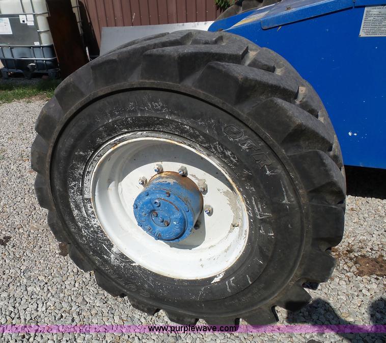 image for item BG9473 1999 Up Right SB60 boom lift