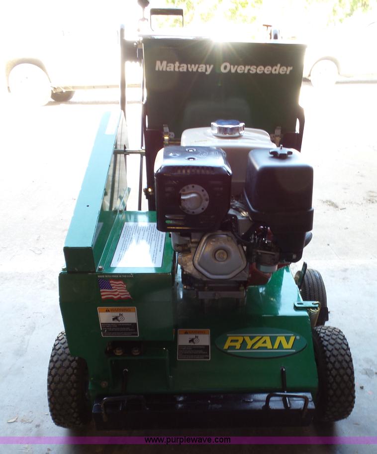 image for item BG9474 2013 Ryan Mataway overseeder