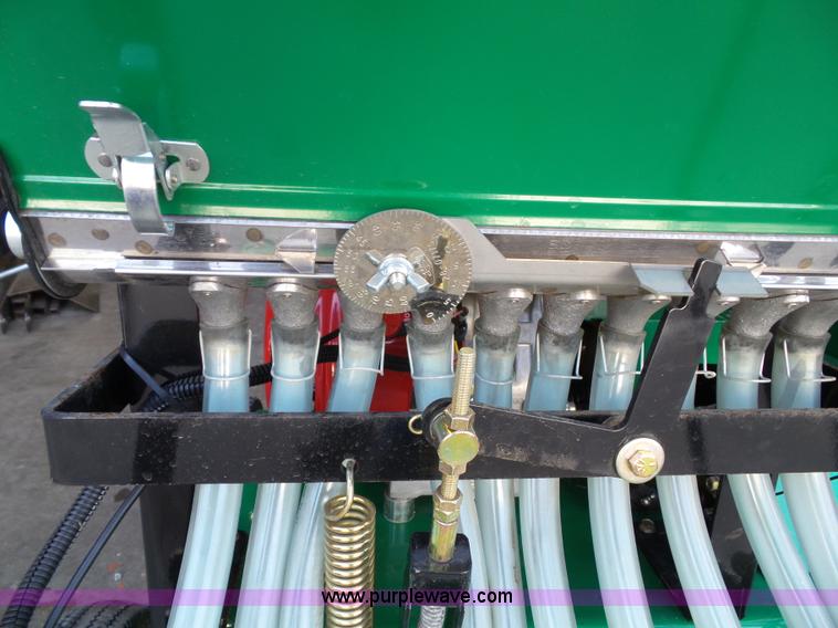 image for item BG9474 2013 Ryan Mataway overseeder