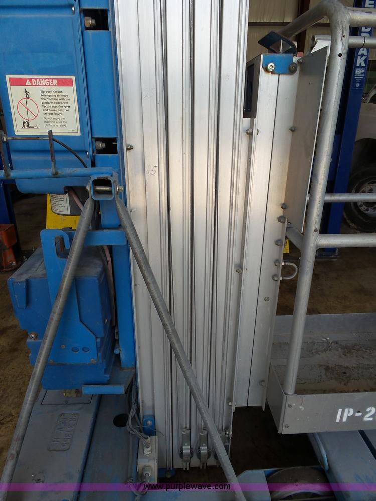 image for item BM9712 Genie IWP-203 vertical lift