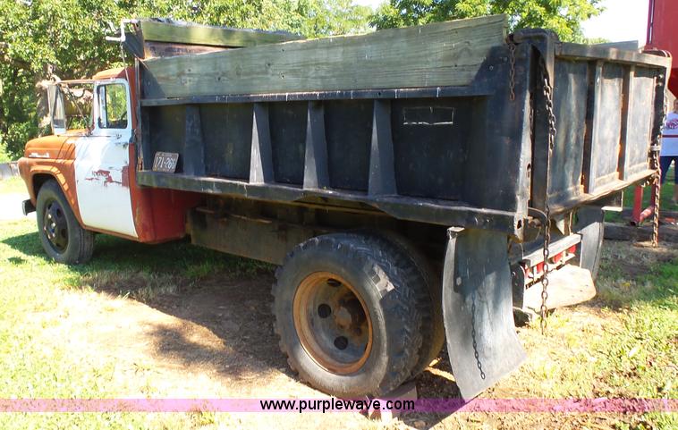 image for item BM9718 1958 Ford dump truck