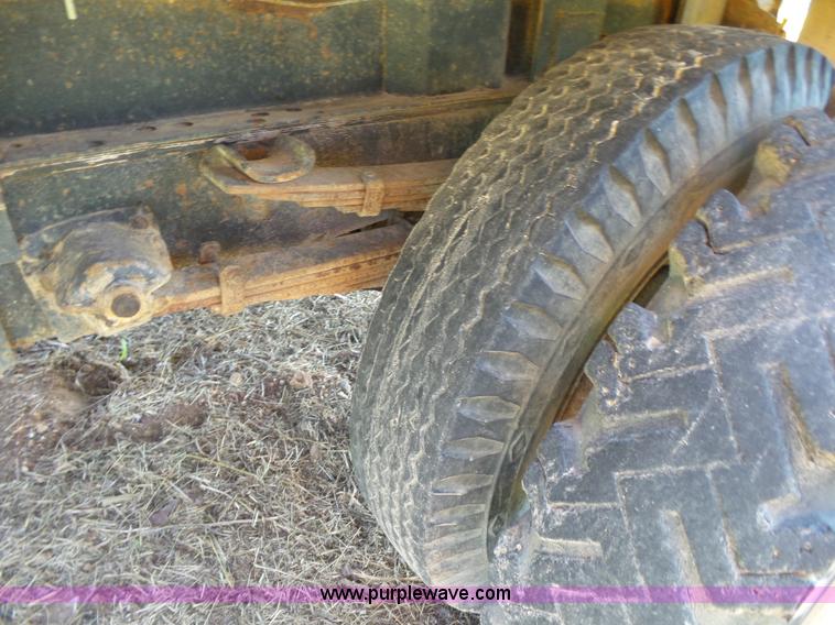 image for item BM9718 1958 Ford dump truck