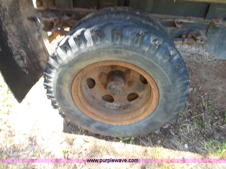 image for item BM9718 1958 Ford dump truck