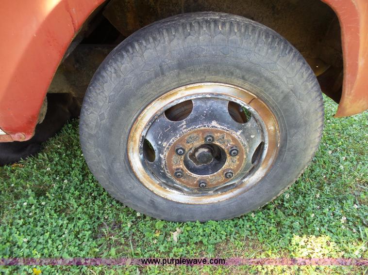 image for item BM9718 1958 Ford dump truck