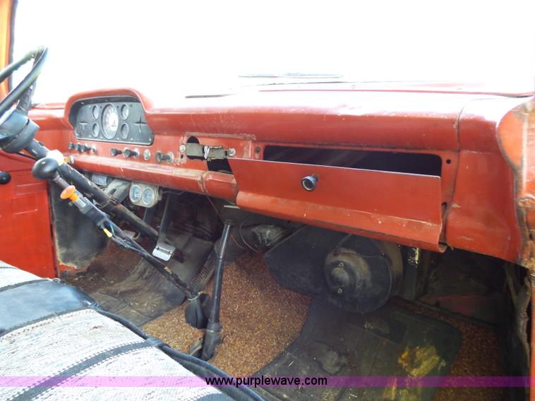 image for item BM9718 1958 Ford dump truck