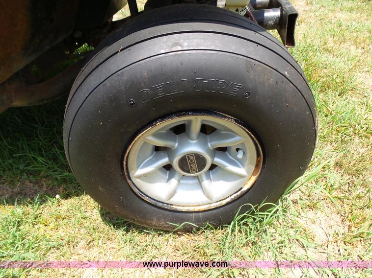 image for item BM9743 Columbia golf cart