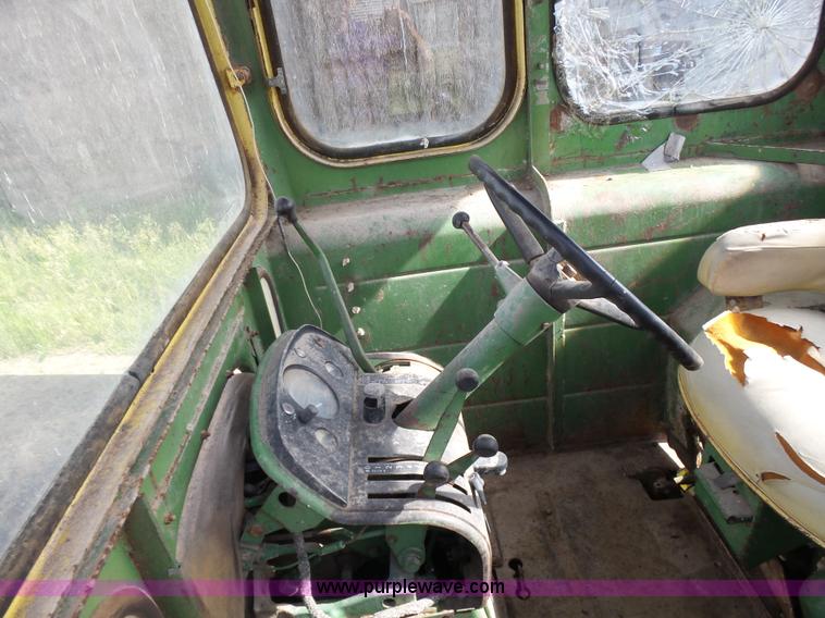 image for item BR9315 John Deere 5020 tractor