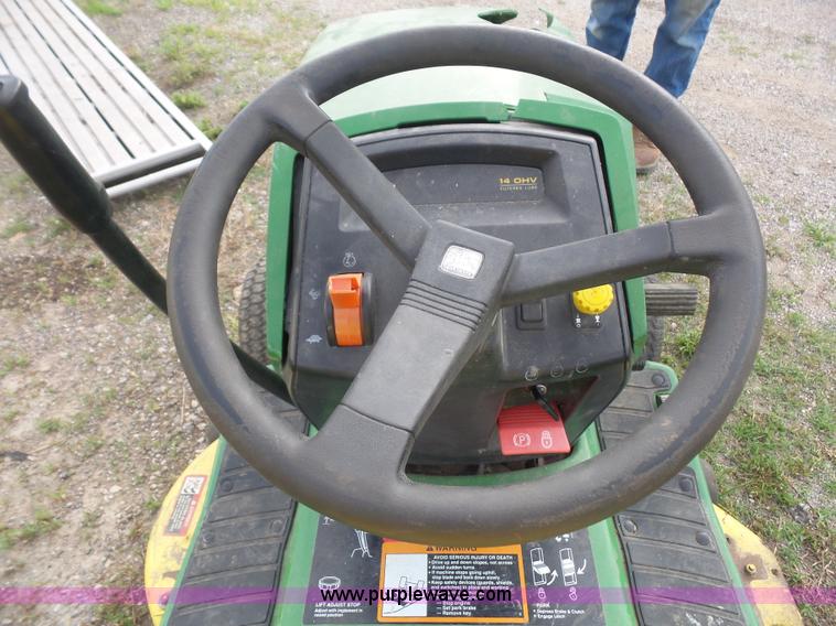 image for item BV9597 John Deere LX176 lawn mower